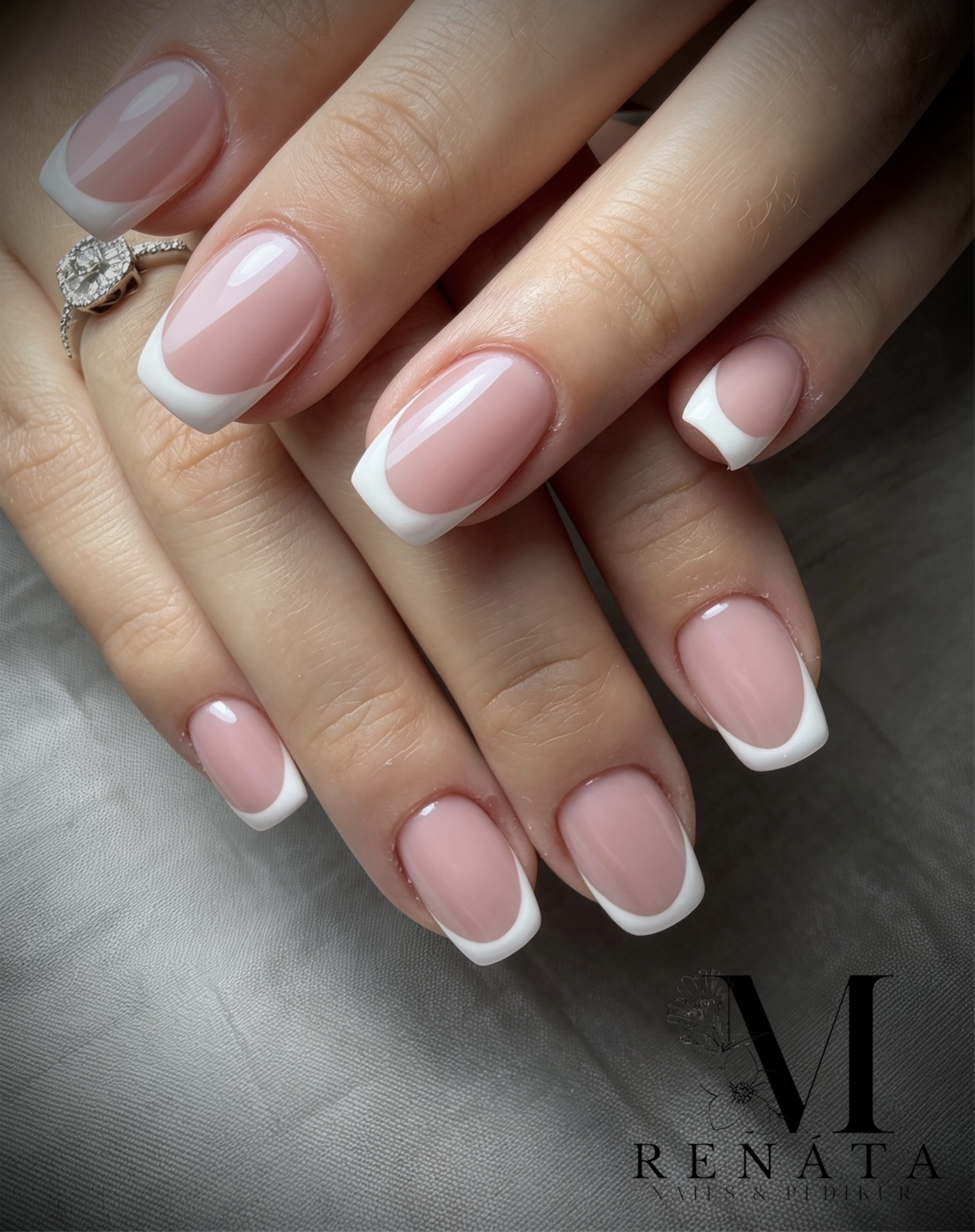 S építés – Reni art Nails & Pedikűr