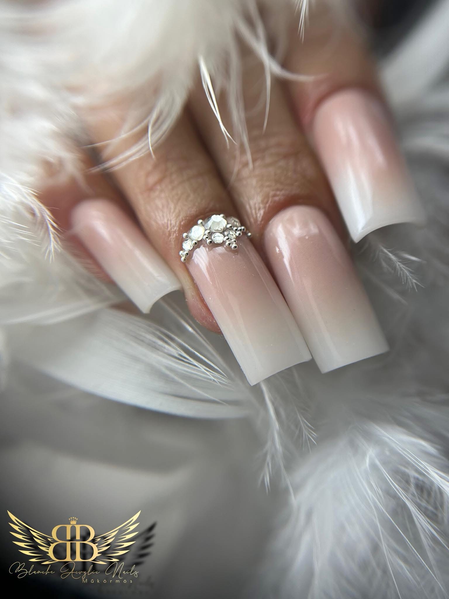 Műköröm építés/ L-méret – Blanche Acrylic nails